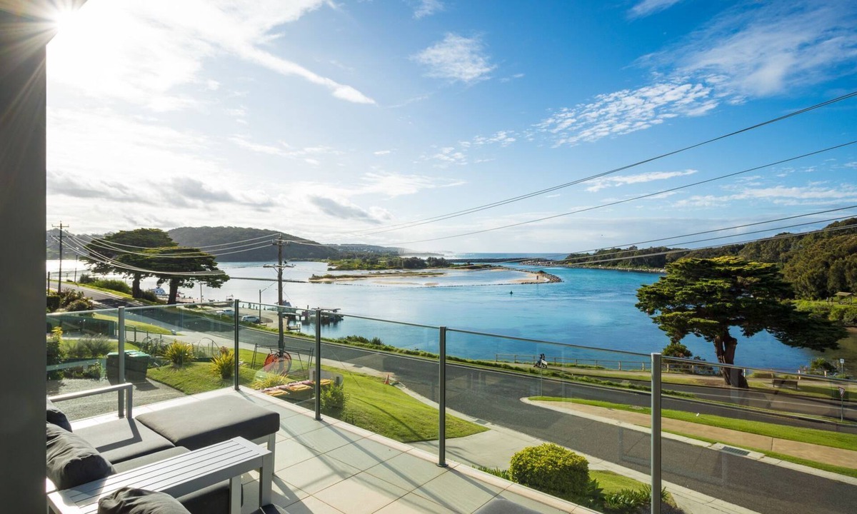 Narooma Apartment | Champagne Views stunning by day and by night