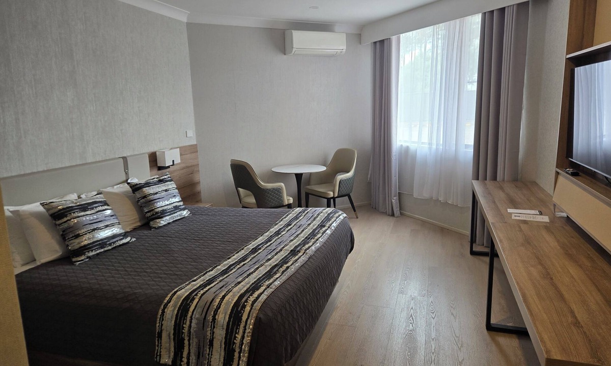 Singleton Hotel | Charbonnier Motor Inn