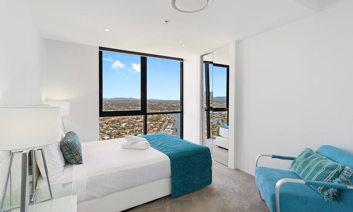 Surfers Paradise Apartment | Circle on Cavill Skyhome Ocean View