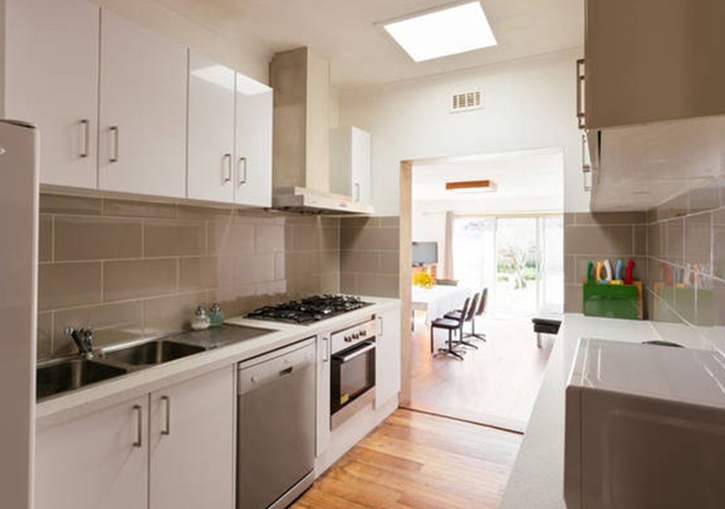 Clayton House | Clayton Monash Uni Super Convenient 4 Bedroom House
