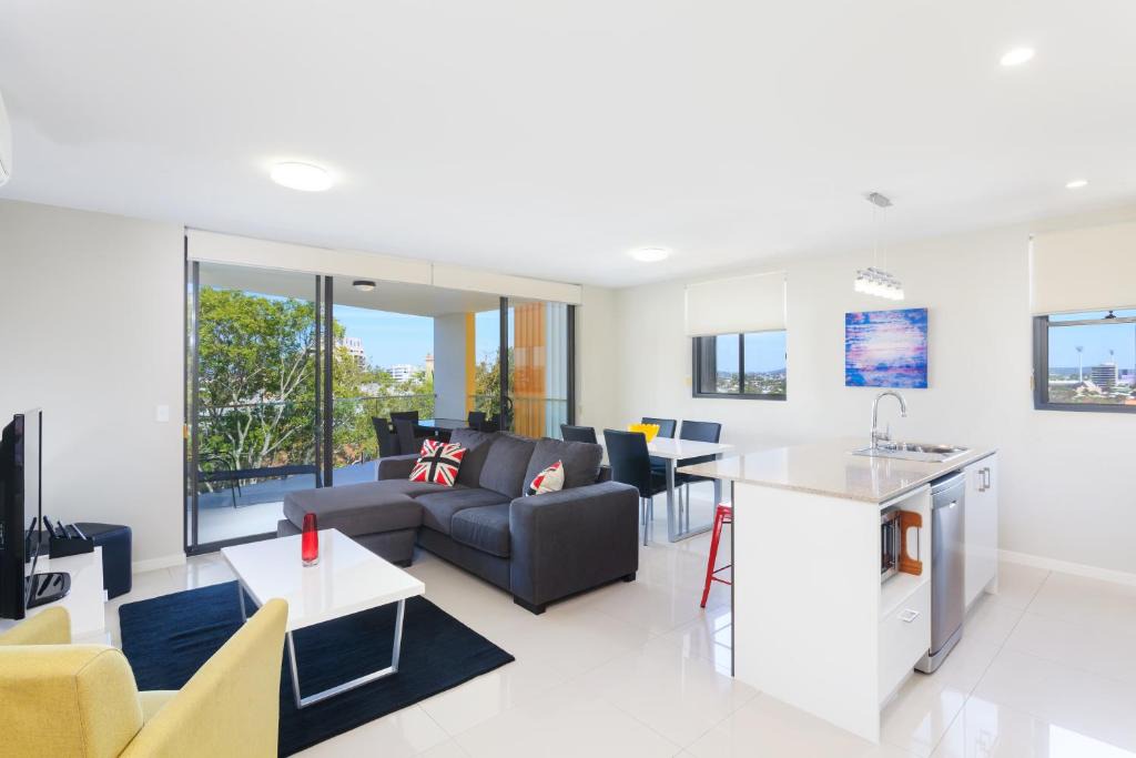 Kangaroo Point Apartment | Close to the Cliffs - Executive 2BR Kangaroo Point Apartment Close to The River and Cliffs