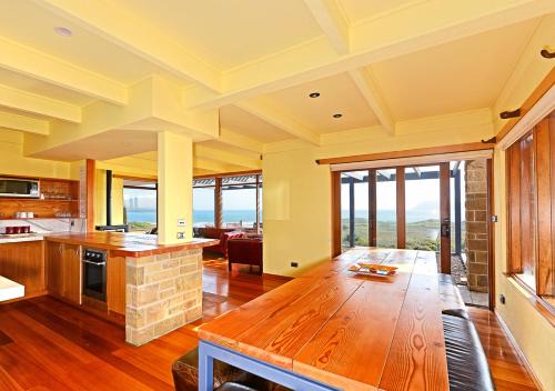 South Bruny House | Cloudy Bay Villa