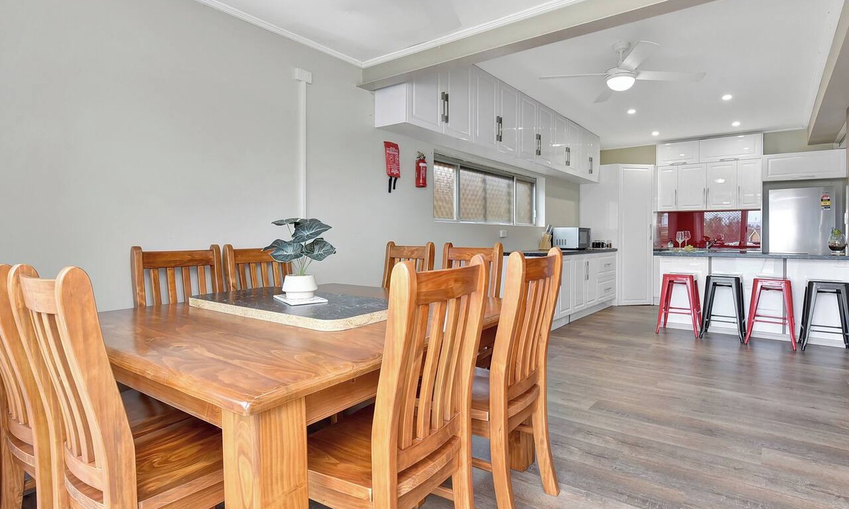 Cessnock Apartment | Coal d' Vine Chillout - Cessnock NSW