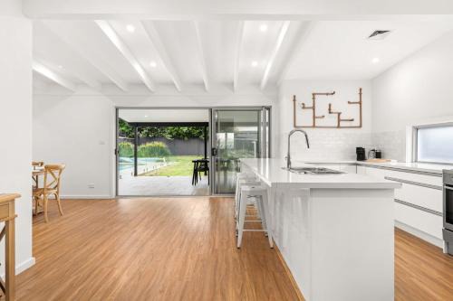 Warilla House | Coastal Family Escape, Pool, Yard & 150m to Warilla Beach