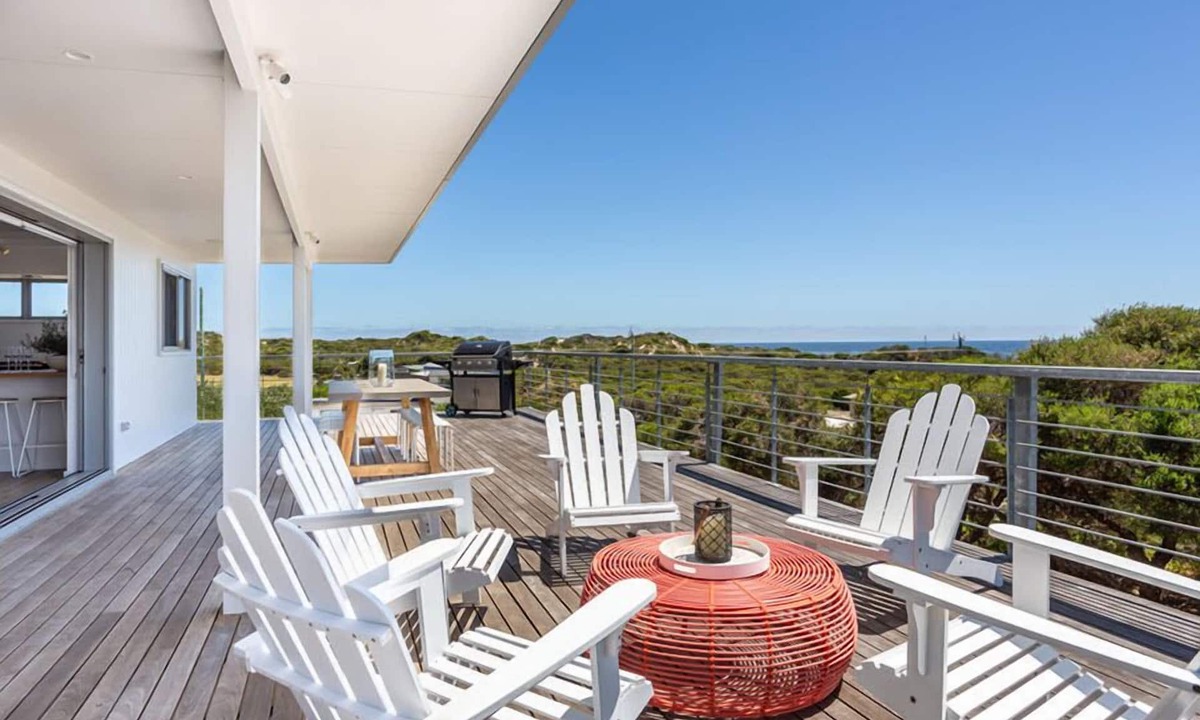 Gracetown House | Coastal home in Gracetown - relaxing!
