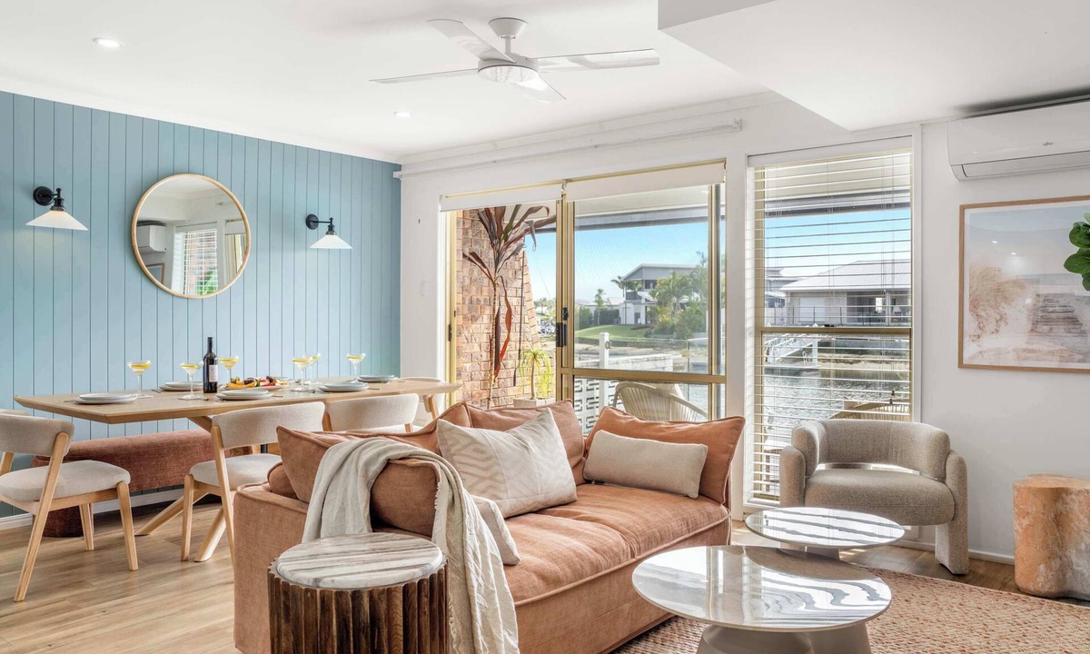 Maroochydore House | Coconut Grove Canal Retreat - PF, Walk to Shops