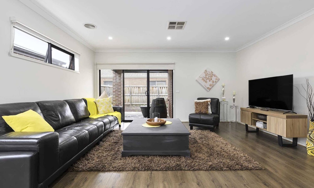 Lara Apartment | Comfort and Space in Lara’s Family Friendly Home