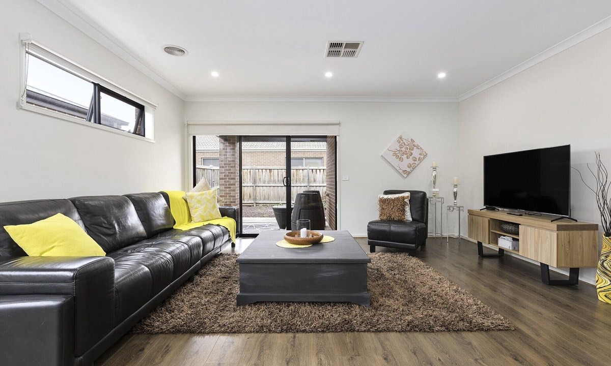 Lara Apartment | Comfort and Space in Lara’s Family Friendly Home