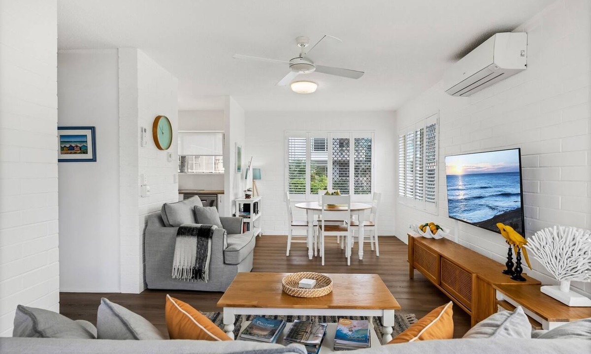 Coolum Beach Apartment | Coolum Beach 2 Bedroom Apartment with Ocean View @ Surf Dance