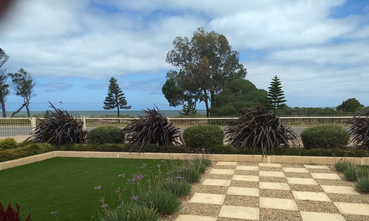 Dalrymple House | Corleighson@Oyster on Point