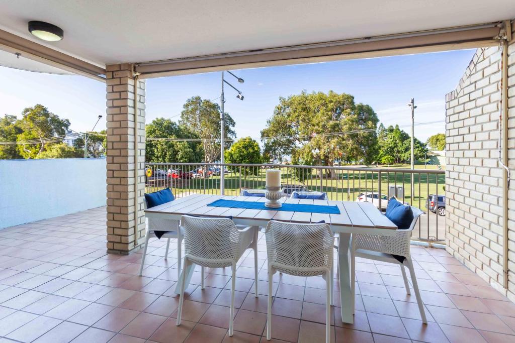 Maroochydore Apartment | Cotton Tree Beach