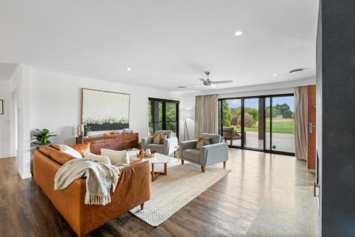 Mansfield House | Cottonwoods