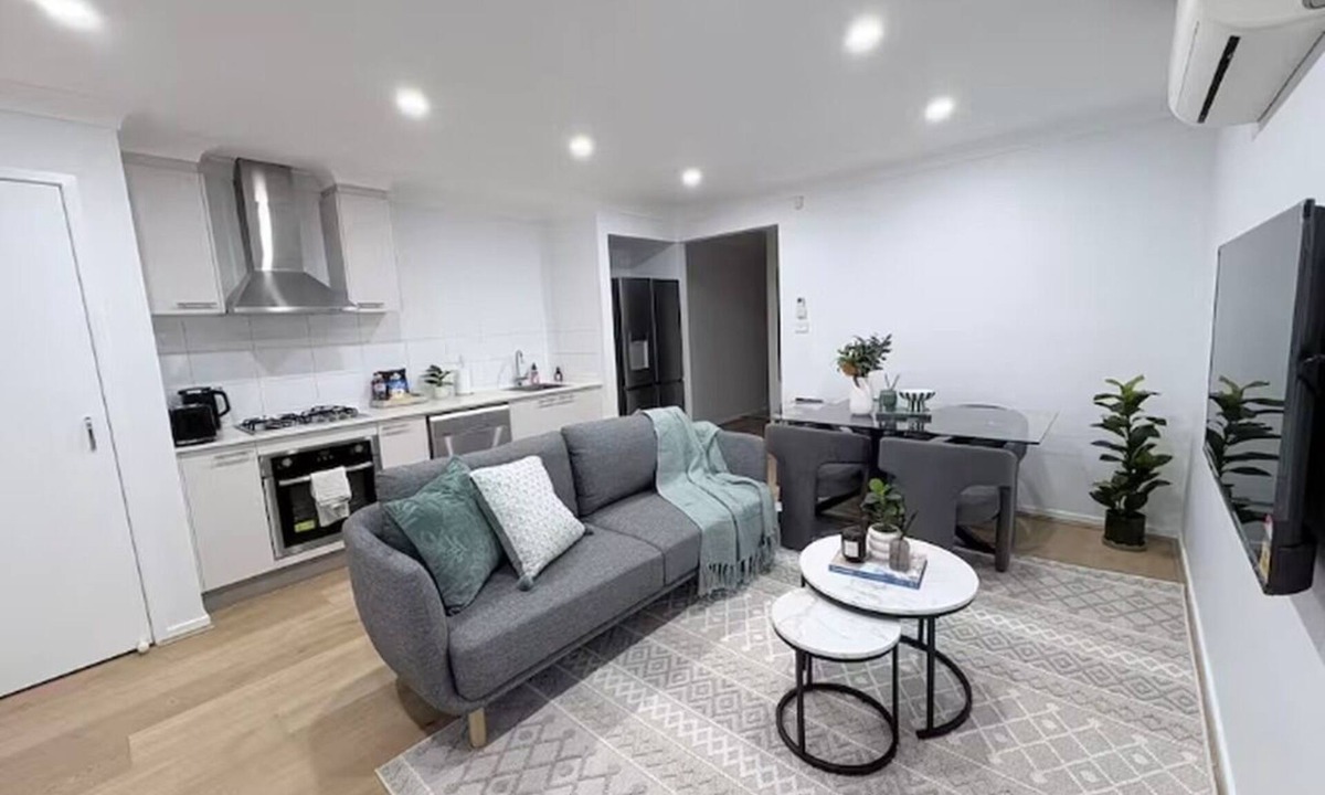 Kellyville House | Cozy and stylish 2BR Granny Flat 500m Walk to shop