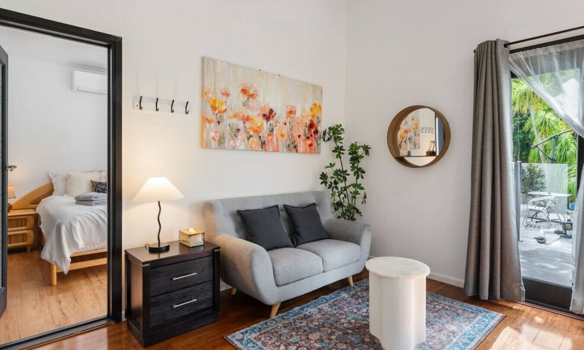Daisy Hill House | Daisy Retreat | Private 1BR Escape