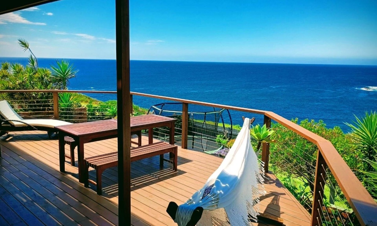 Kiama House | Delightful Waterfront Home
