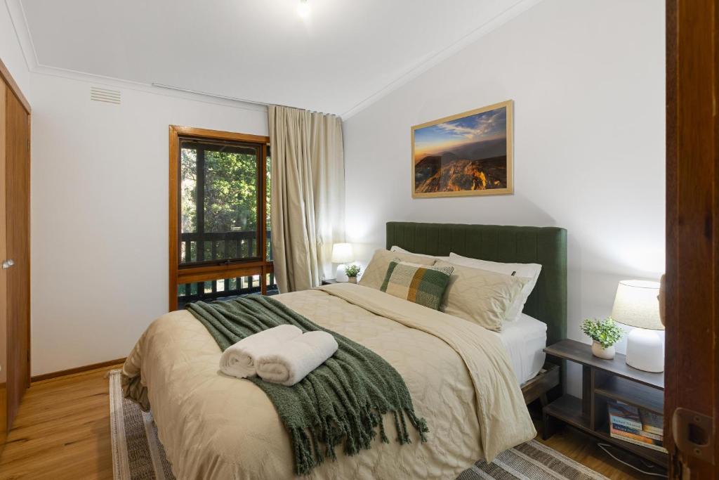 Sawmill Settlement House | Diamond Lodge