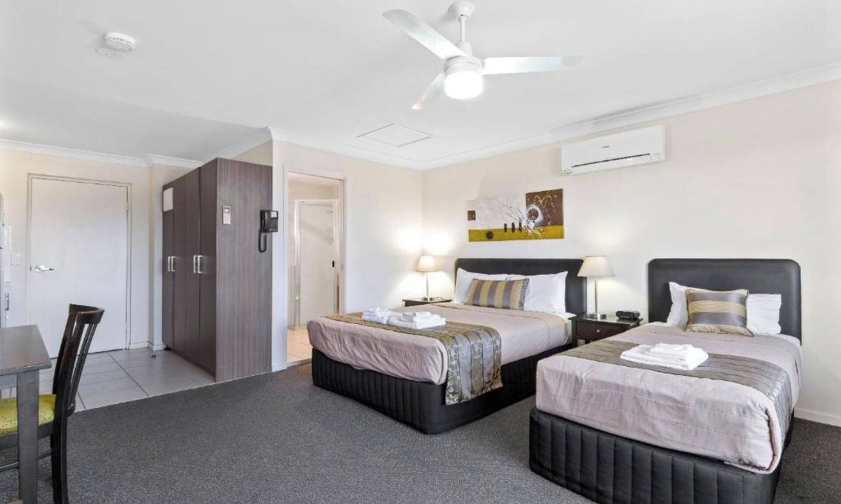 Blackwater Hotel | Discovery Parks Blackwater Central Motel