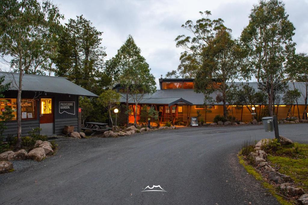 Cradle Mountain Hotel | Discovery Resorts - Cradle Mountain