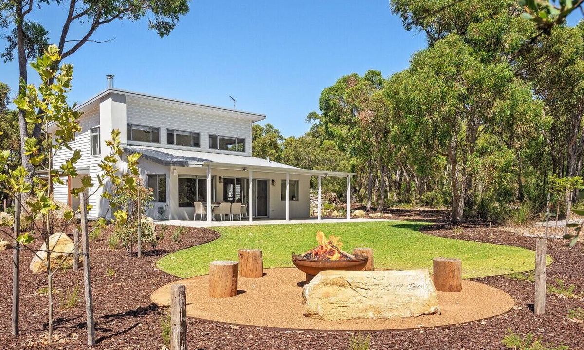 Margaret River House | Downtime | Near Town + Beach | Bush Retreat