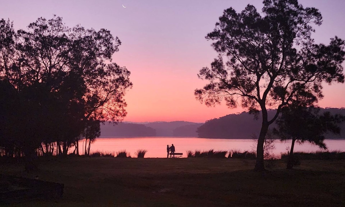 Burrill Lake House | Edge Water Escape, a beautiful Lake Front home