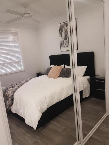 Glenwood Apartment | Edwin Place Apartment
