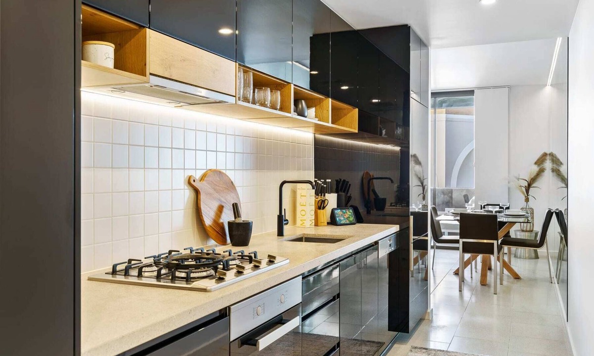 Terrigal Apartment | Elegance on Pine by Coast Hosting