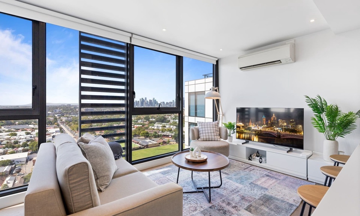 Flemington Apartment | Elegant Inner-West 2-Bed with City Views & Pool