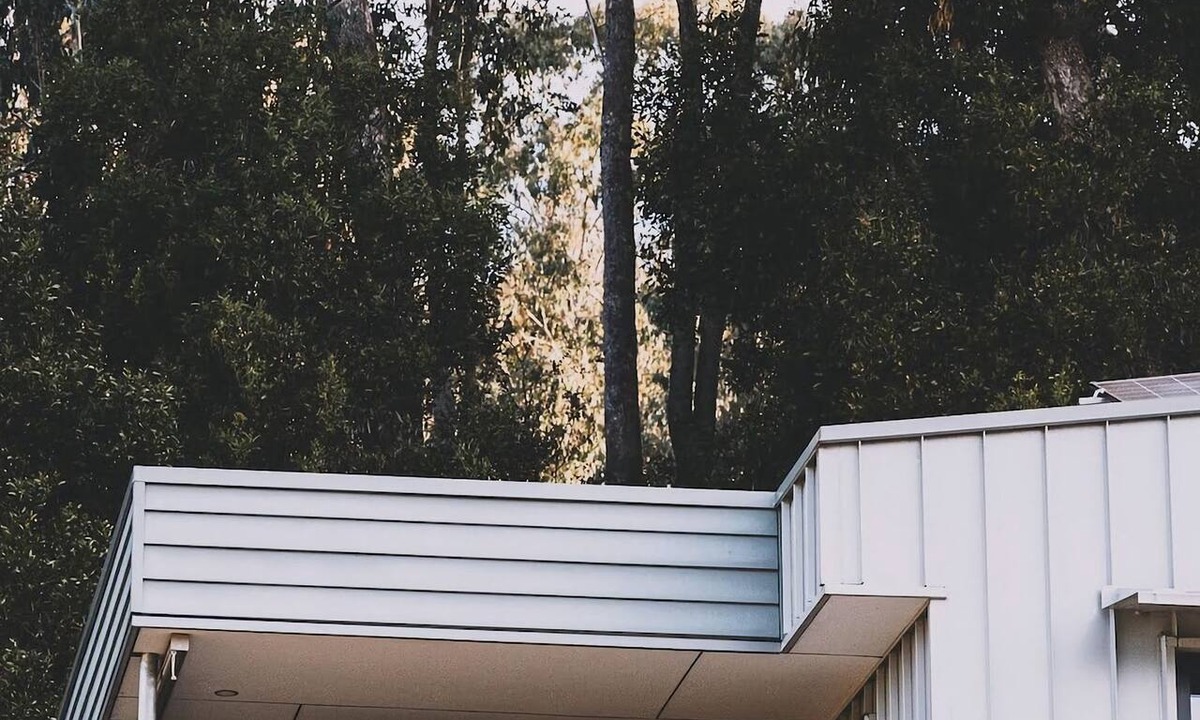 Bright House | Elevation - 1 Bedroom