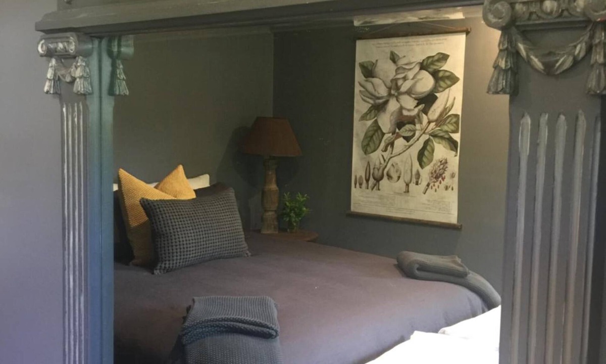 Oatlands Bed & Breakfast | Elm Cottage Barn