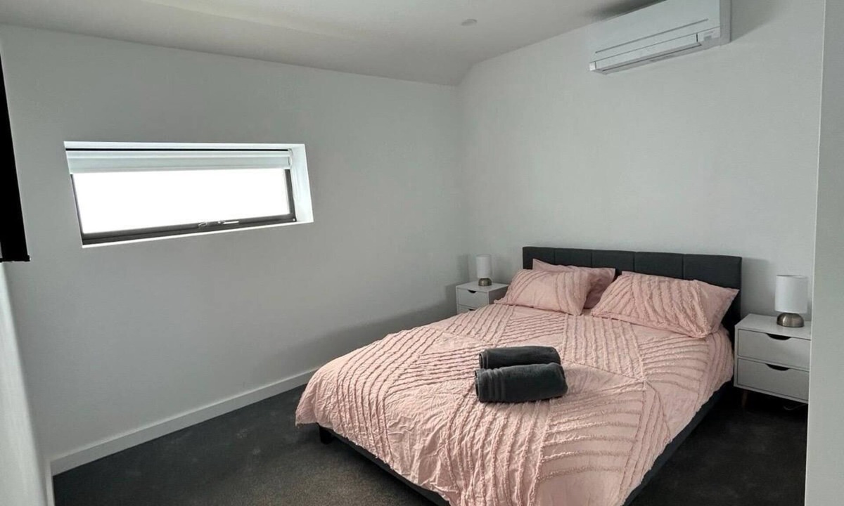 St. Kilda East House | Enjoyable 2-bedroom house in Saint Kilda East