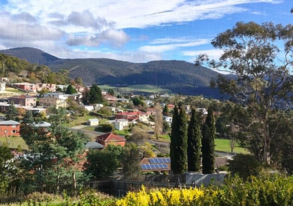 West Moonah House | Enkindled Haven