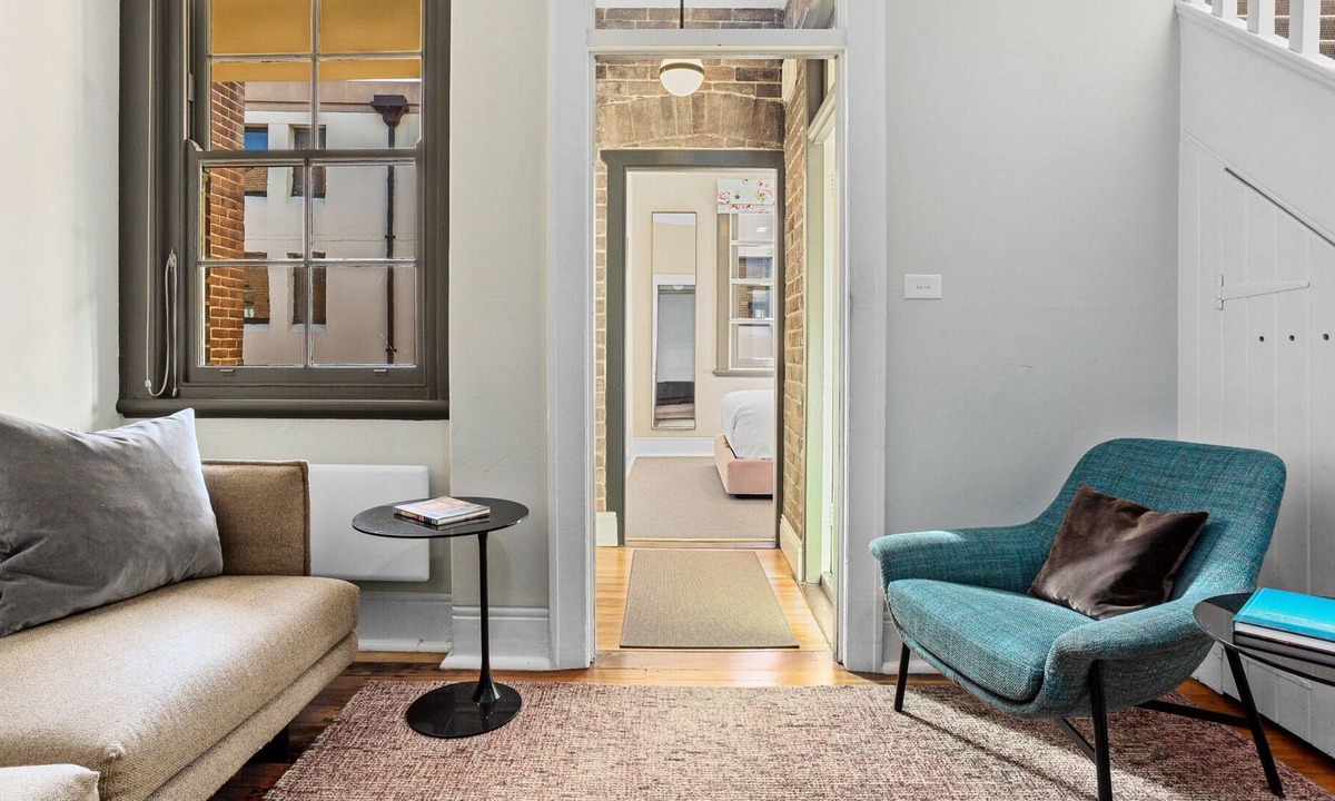 The Rocks Apartment | Explore Sydney from a convenient 3 Bedroom Unit