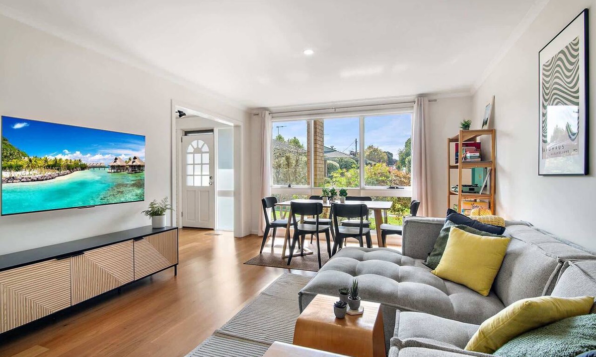 Moonee Ponds House | Family Friendly 3-Bed with Courtyard & Parking