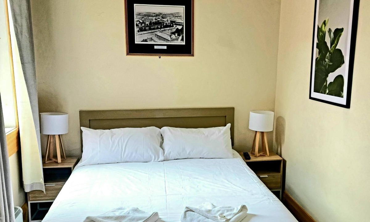 Bathurst Hotel | Family Hotel