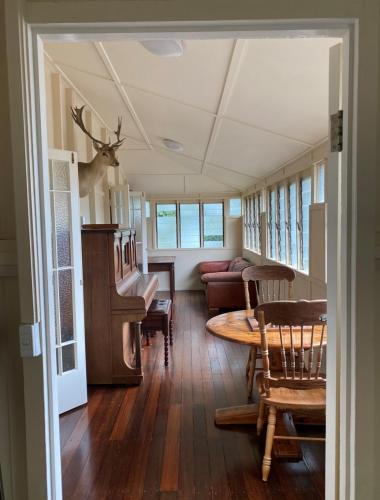 Montville House | Flame Hill Vineyard