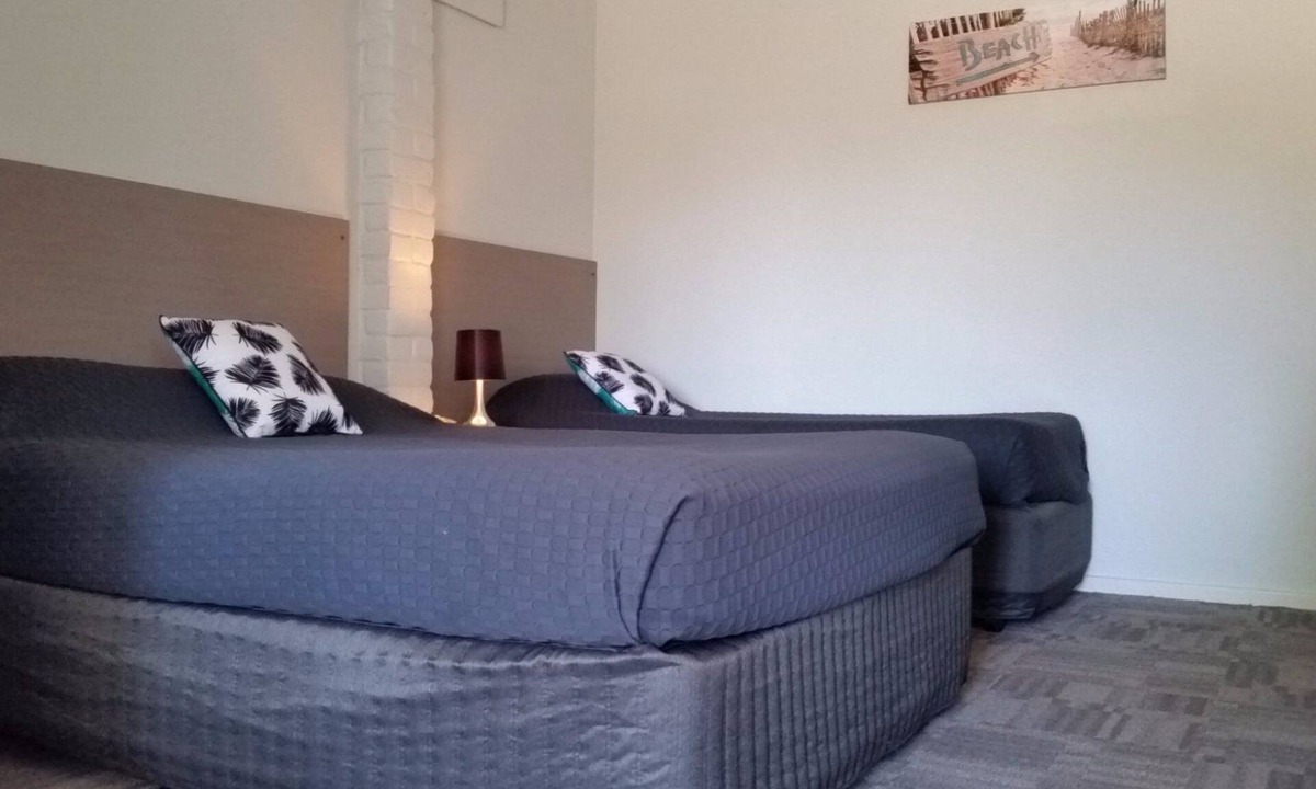 Mandurah Hotel | Foreshore Motel