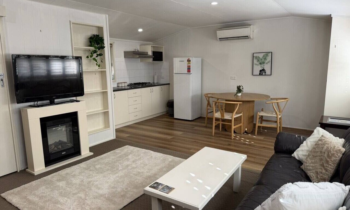 Halls Gap Cabin | Froggy’s Quarters Cabin 2 - Echidna