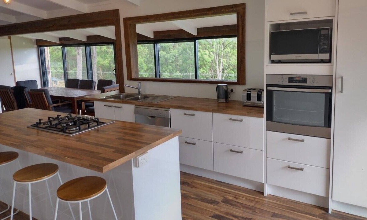 Limeburners Creek House | Function House & Bush Retreat