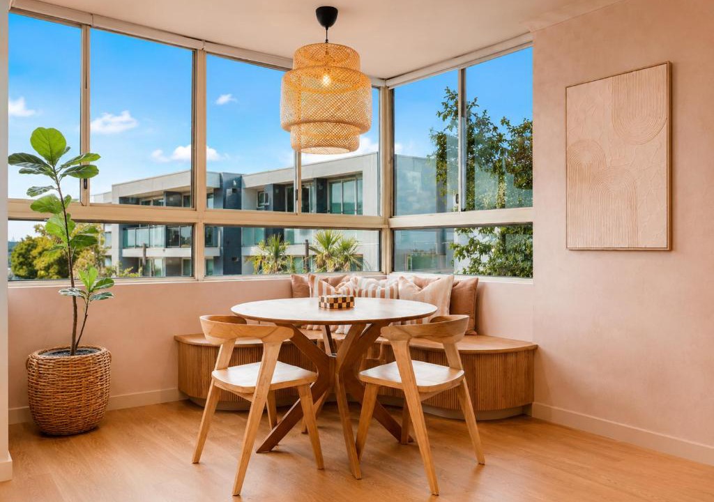 New Farm Apartment | Glen Eagles Suite