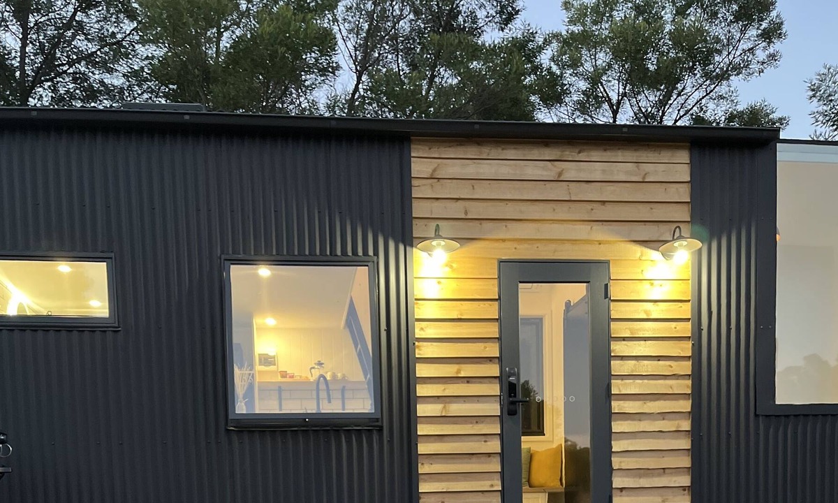 Halls Gap Cabin | Grampians off grid experience with a view (Cabin2)