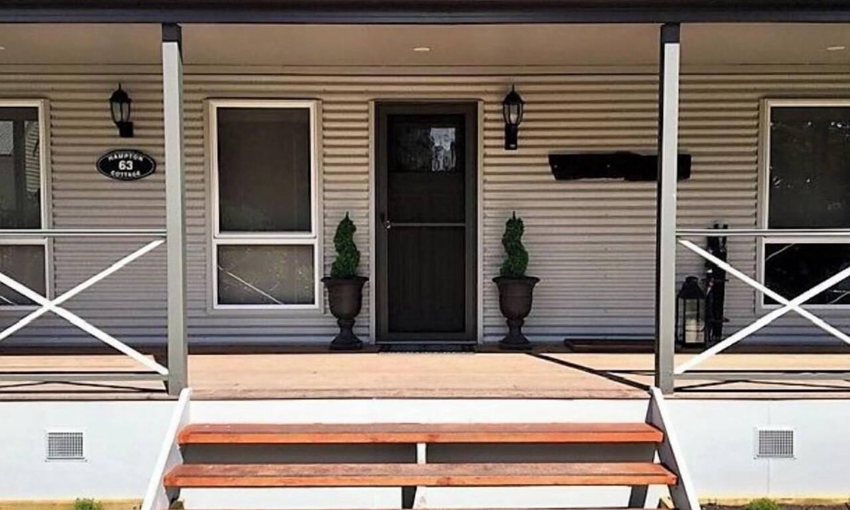 Port Albert Cottage | Hampton Cottage - " A Place To Call Home"