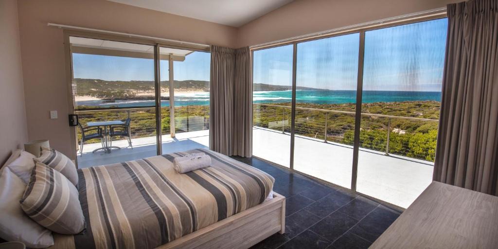 McDonald Ski Chalet | Hanson Bay Cabins