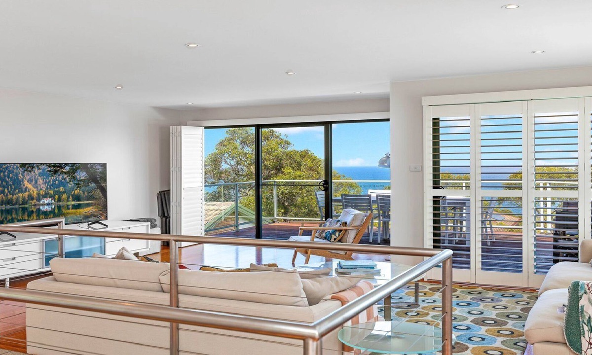 Killcare Heights House | Headlands at Killcare by HolidayCo.