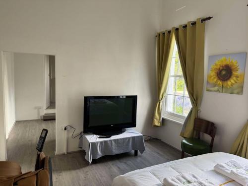 Katoomba Hotel | Hearty Center Motel