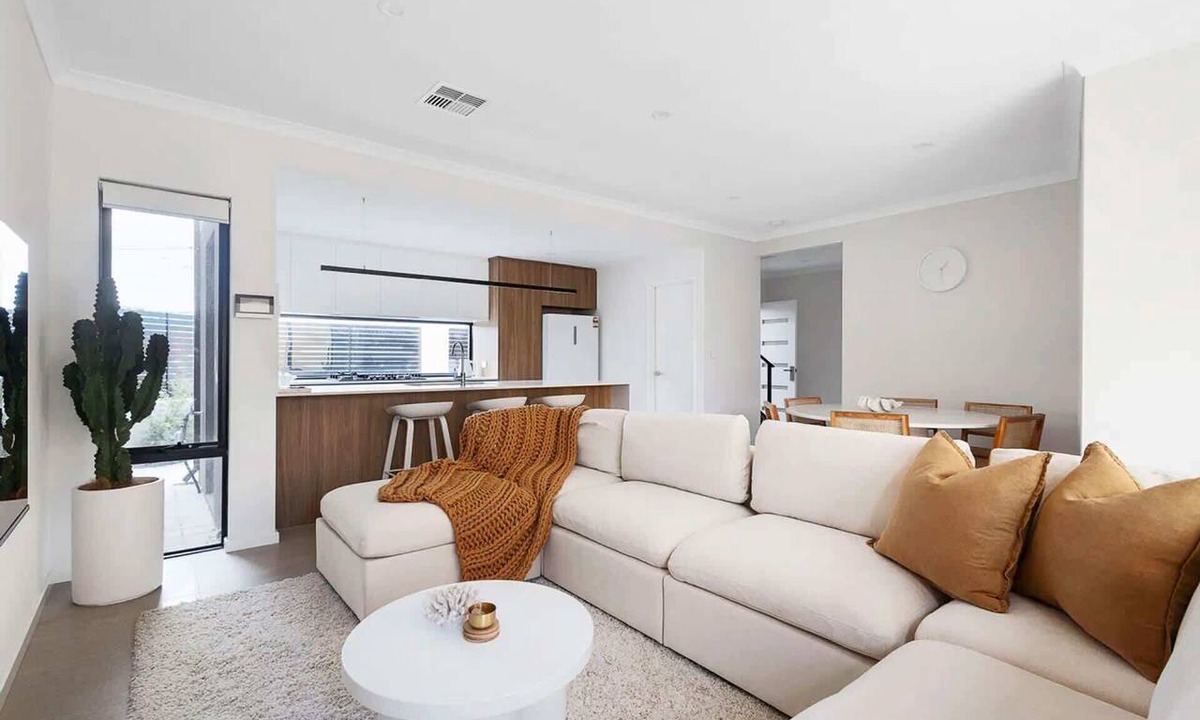 Hillarys House | Hillarys Urban Haus 4BR Near Beach and Marina