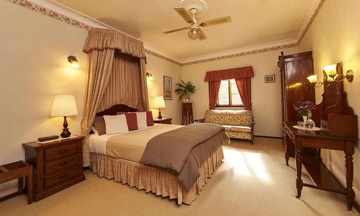 Nannup House | Holberry House