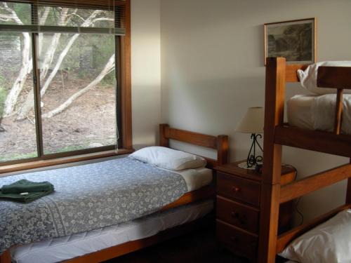 Newland House | Honeymyrtle Cottage