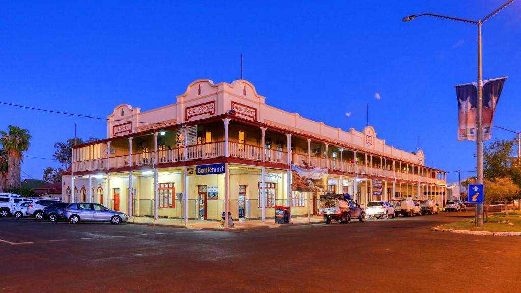 Charleville Hotel | Hotel Corones