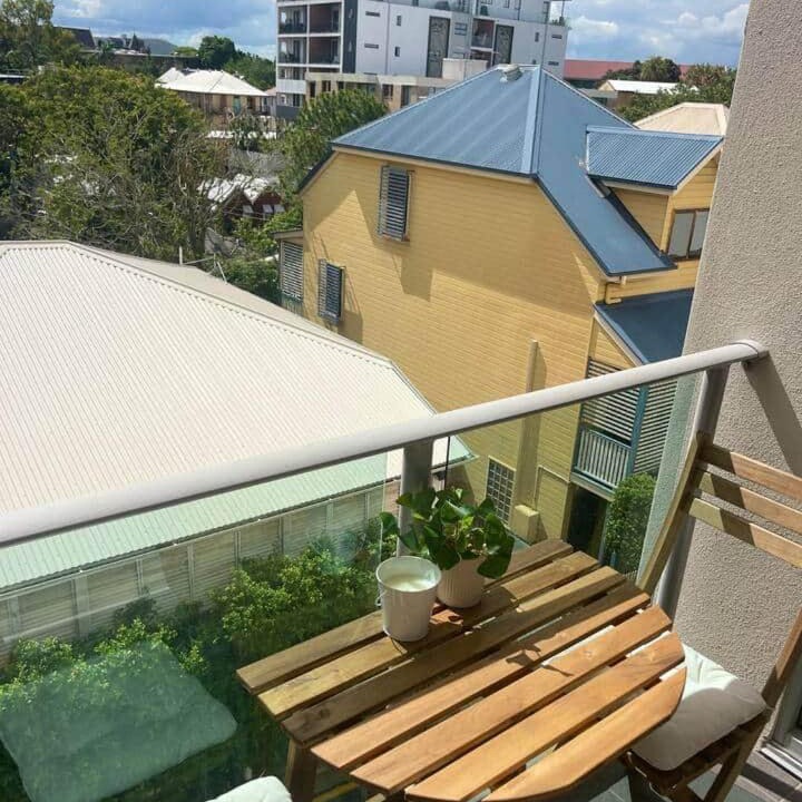 Spring Hill Apartment | Inner City Gem next to St Andrews Hospital & Park
