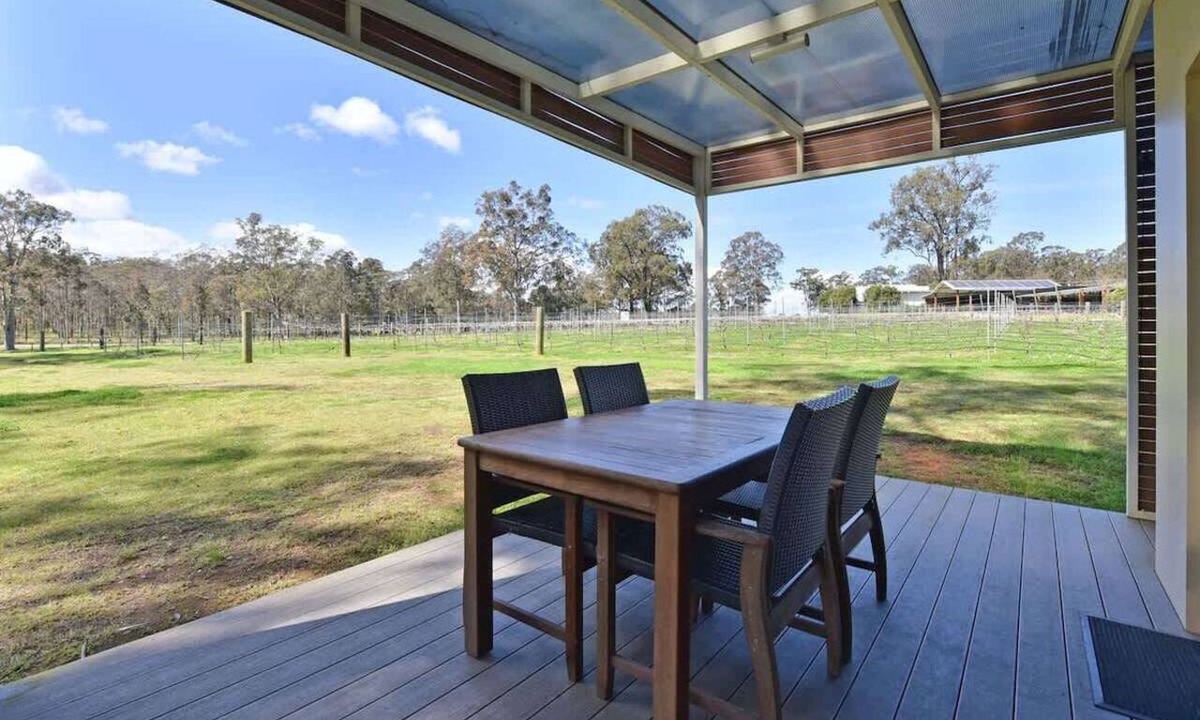 Pokolbin Villa | Ironbark Hill Villa 6 - Cabernet Franc
